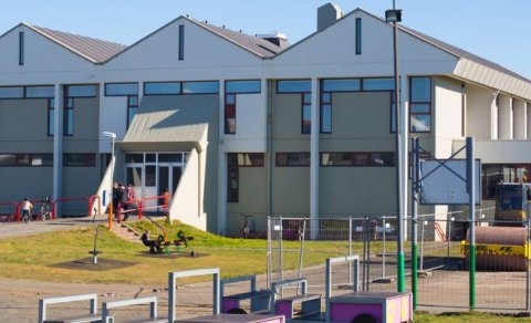 Grunnskóli Stykkishólms er í samrekstri sveitarfélaganna.